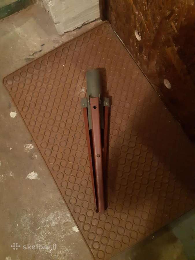 Metalinis kalėdinės eglės stovas-laikiklis - nuotraukos Nr. 2