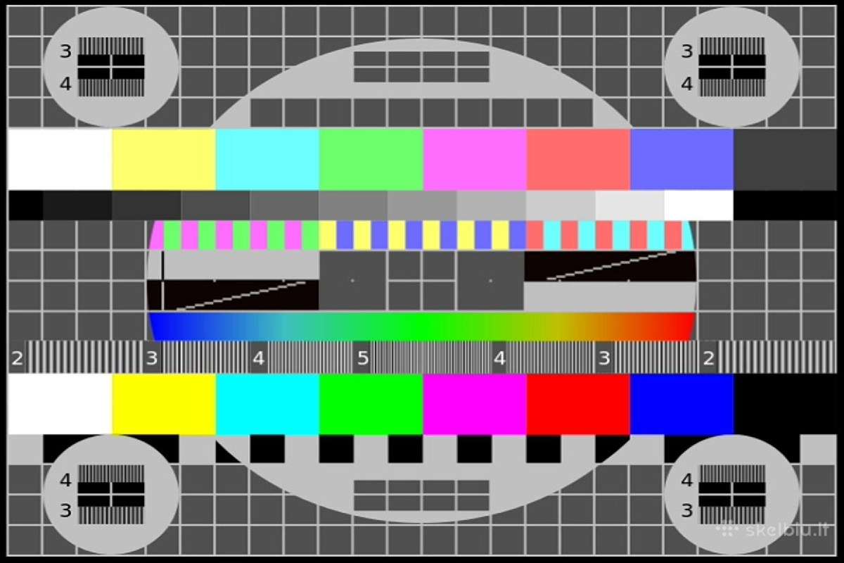 Televizijos antenos. Įvairūs TV priedėliai.