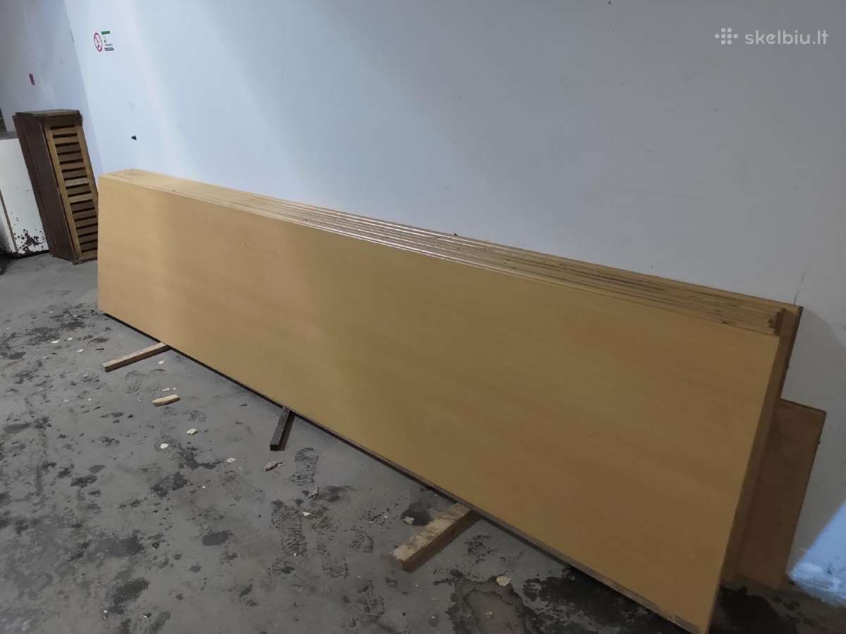 Nauji vokiški Sprela stalviršiai