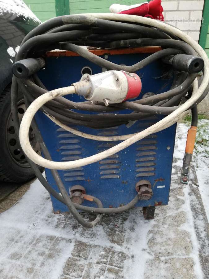 Garažo valymas