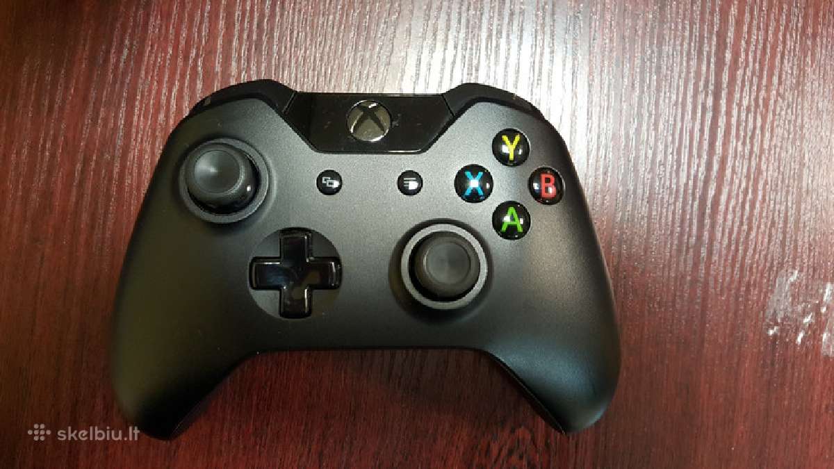 Xbox One priedai