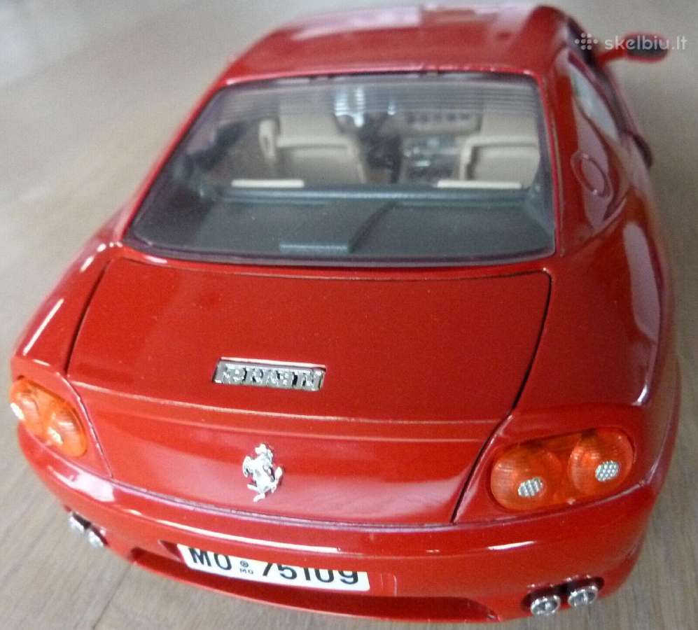 Ferrari 456 Gt modeliukas 1:18 dydžio atsidaro - nuotraukos Nr. 5