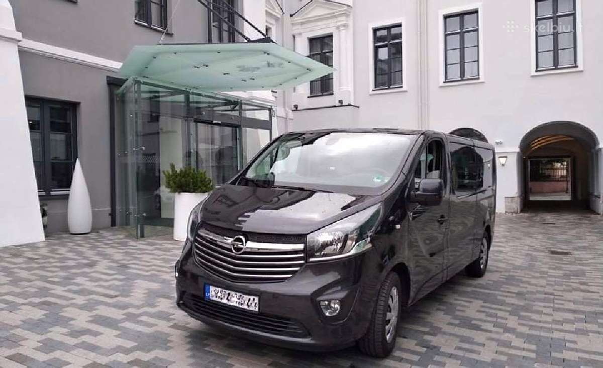 Keleivių pervežimas mikroautobusais - nuotraukos Nr. 4