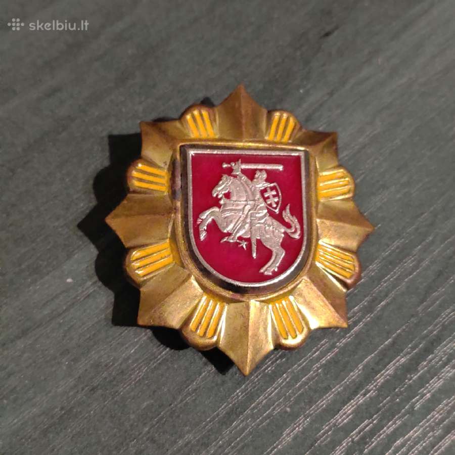 Viešojo saugumo tarnybos kokarda.