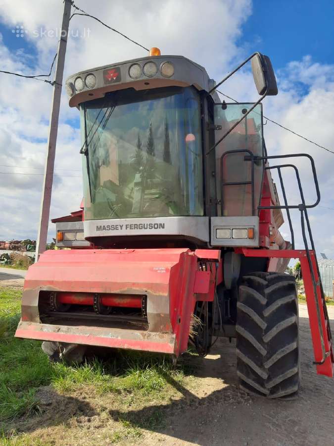 Kombainas Massey Ferguson 7252 ardomas dalimis - nuotraukos Nr. 9