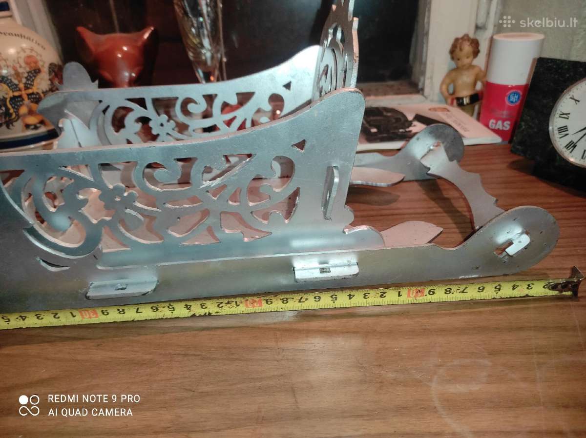 Metaliniai žirgai tempiantis roges interjierui - nuotraukos Nr. 4