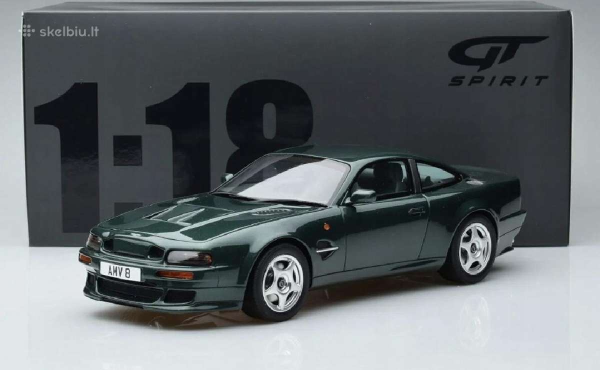 Aston Martin V8