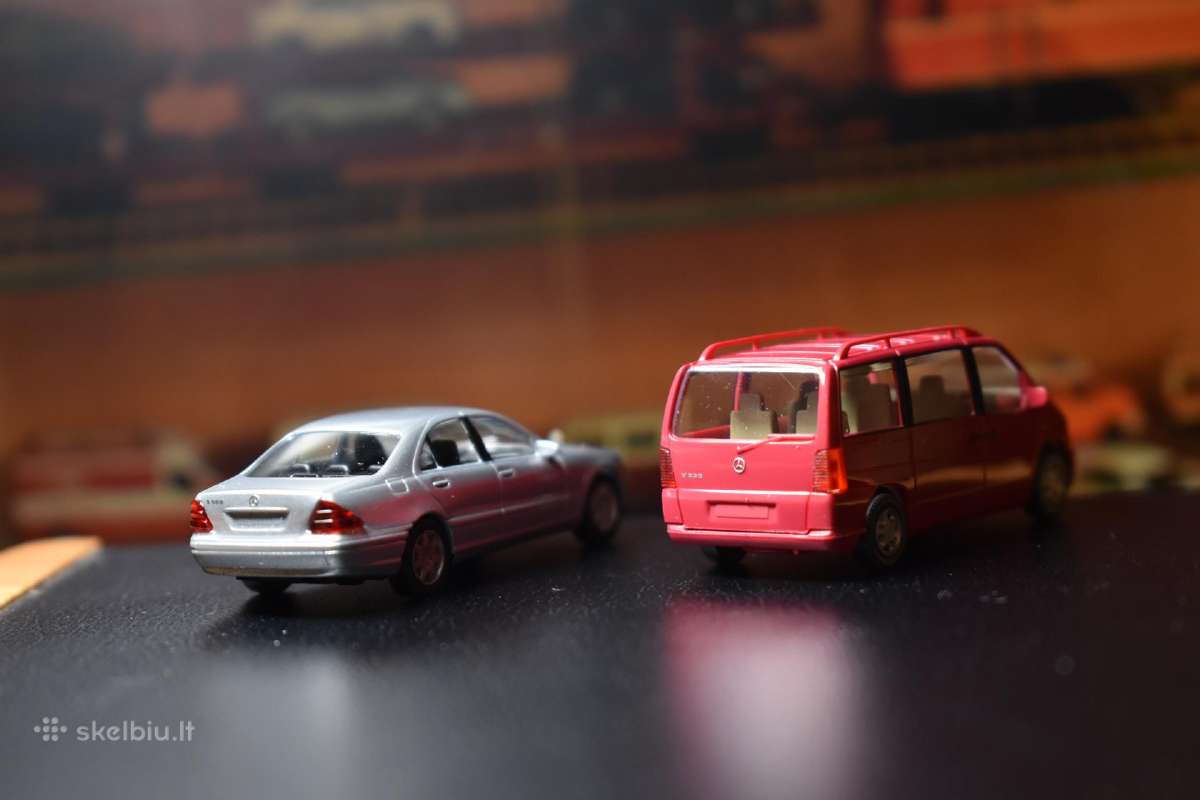 Nauji Mercedes Benz S500, V- klasė. M 1:87. - nuotraukos Nr. 3