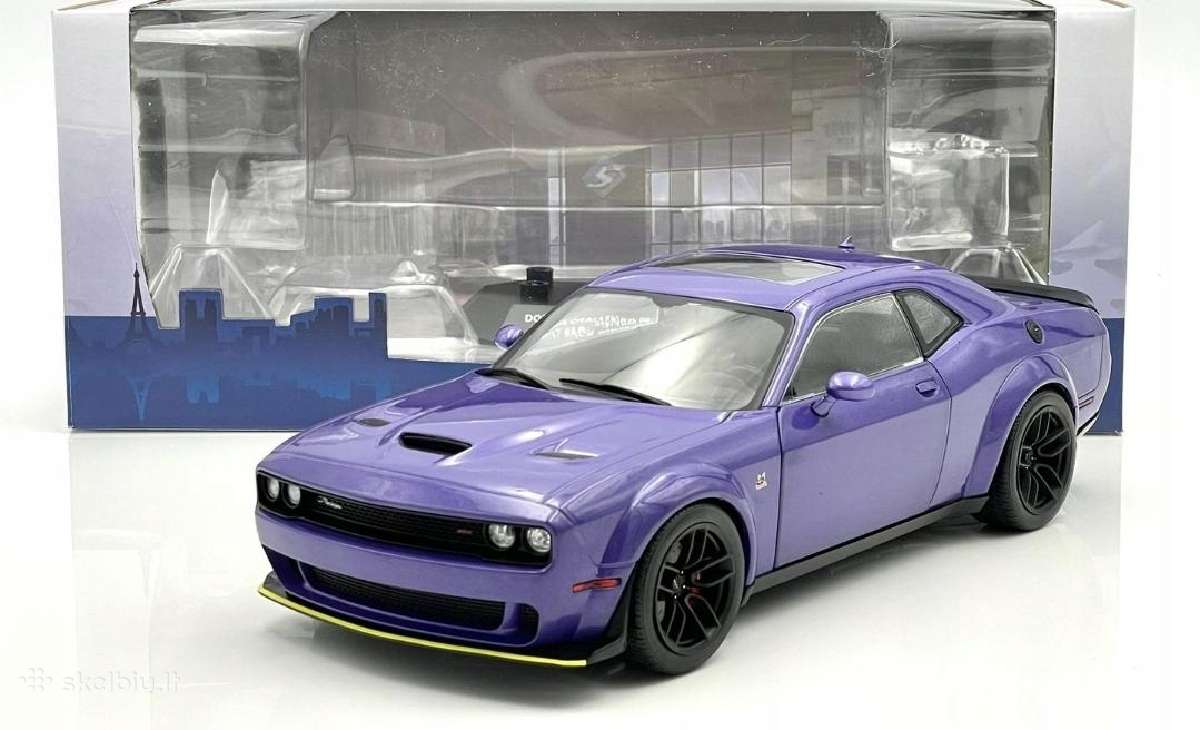 Dodge Challenger