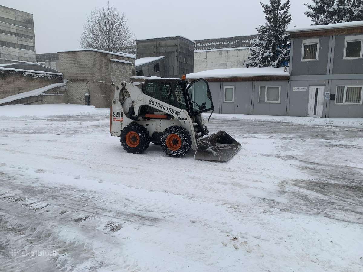 Bobcat ir Mini ekskavatoriaus 3.5t nuoma su oper. - nuotraukos Nr. 11