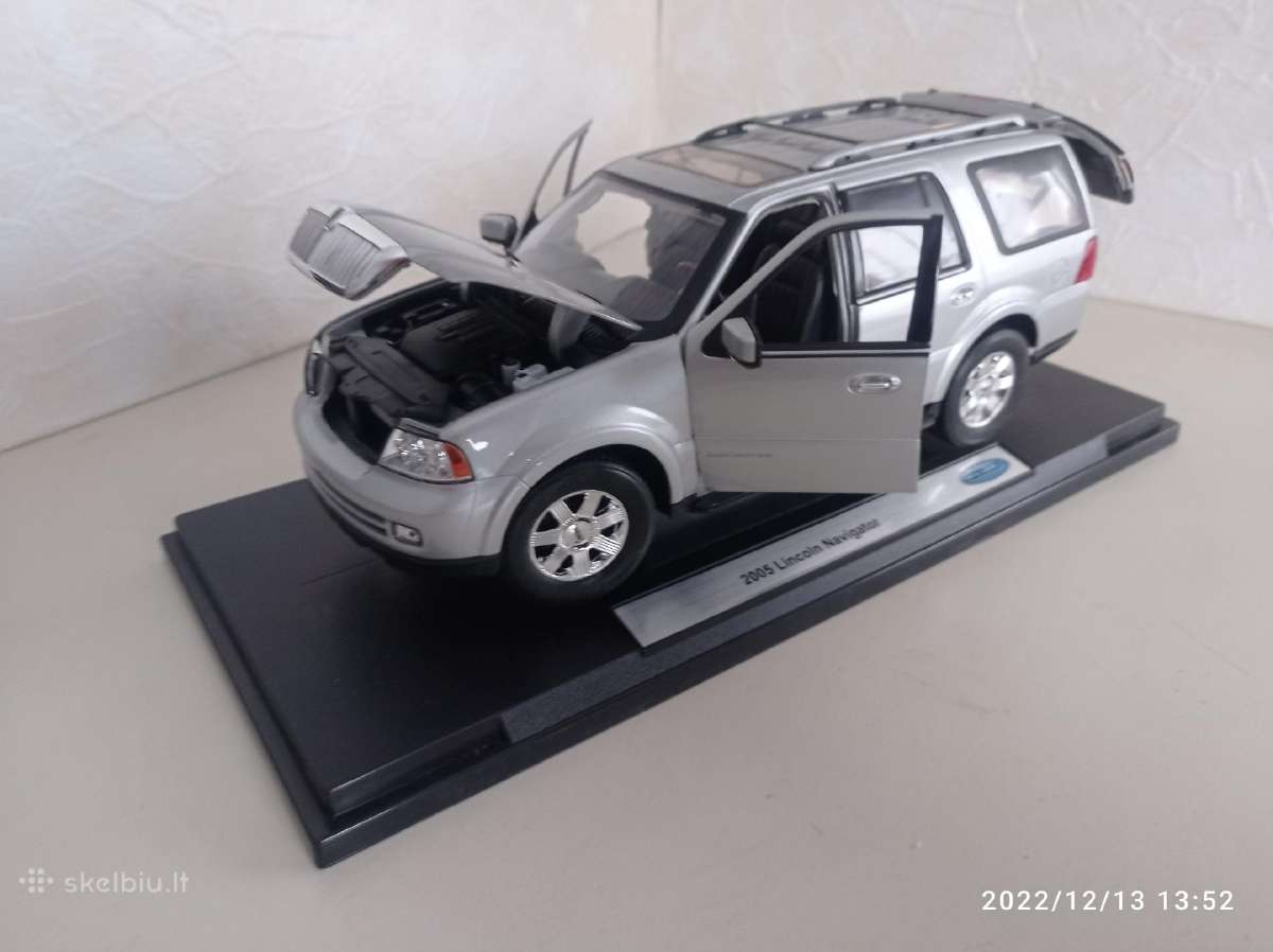 Lincoln Navigator 2005m