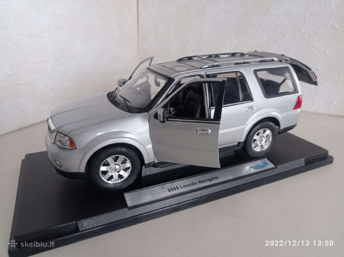 Lincoln Navigator 2005m - nuotraukos Nr. 3