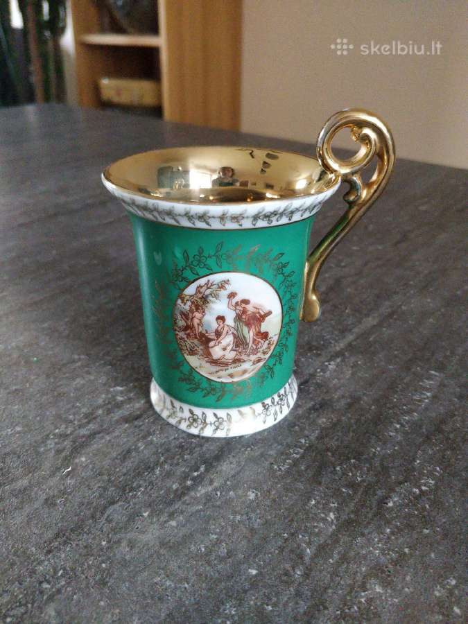 Vokiškas puodelis Madonna