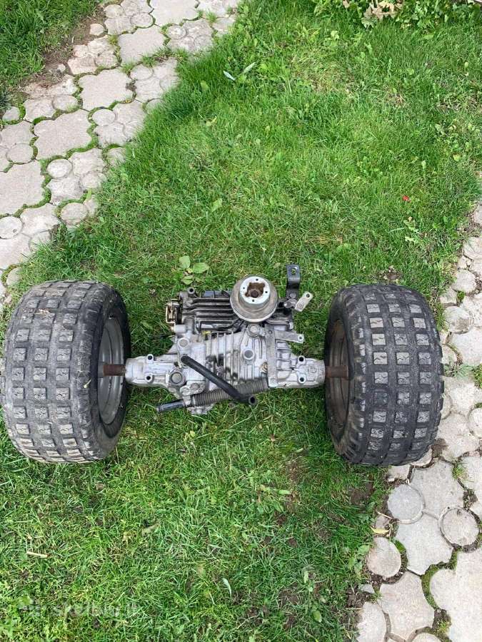Žoliapjovės traktoriuko Stiga park galinis tiltas - nuotraukos Nr. 2