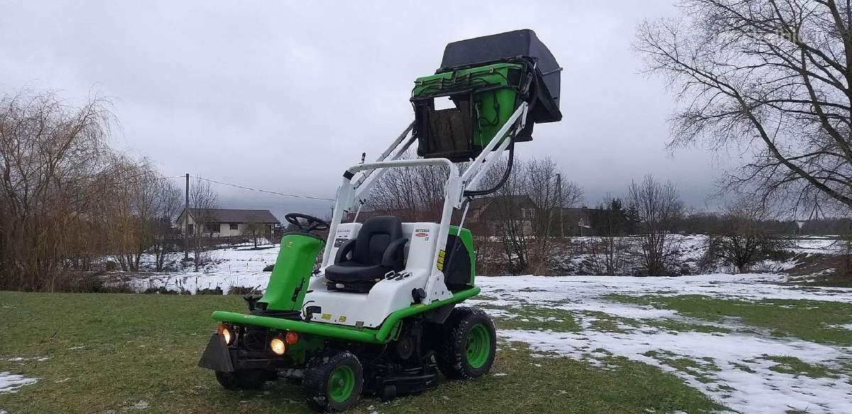 Etesia hydro124d s Traktorius Zoliapjove Diesel - nuotraukos Nr. 2