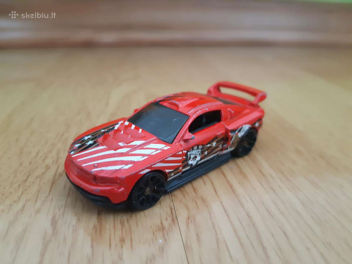Hot wheels modeliukai 1/64 - nuotraukos Nr. 3