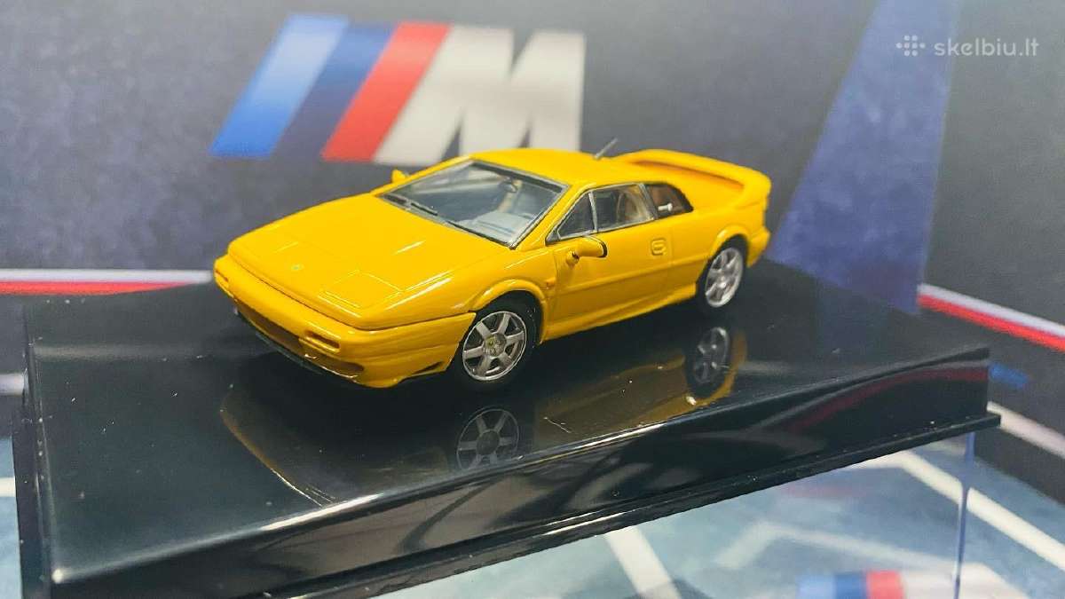 Lotus - Esprit V8 1996