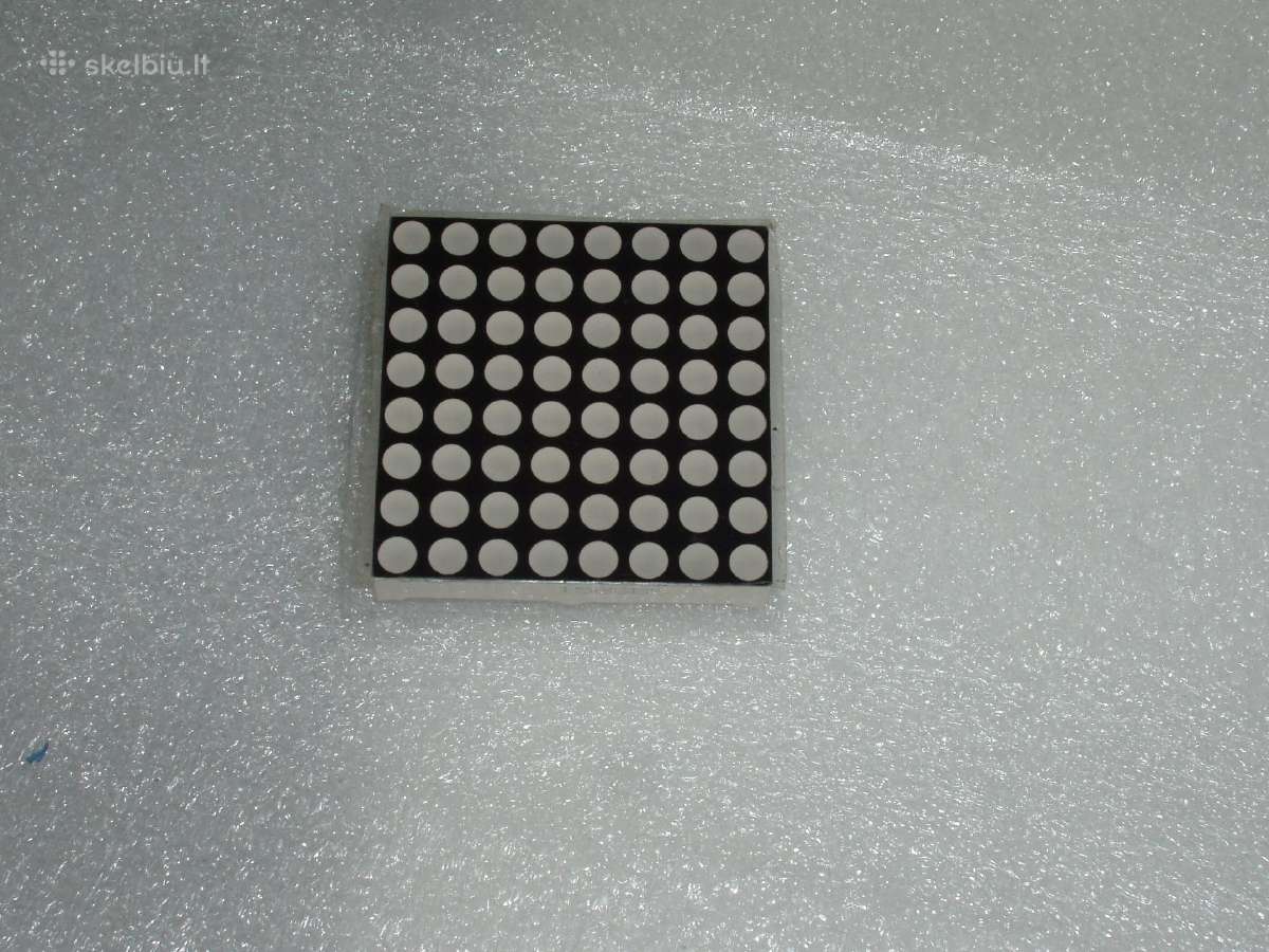 8x8 šviesos diodų