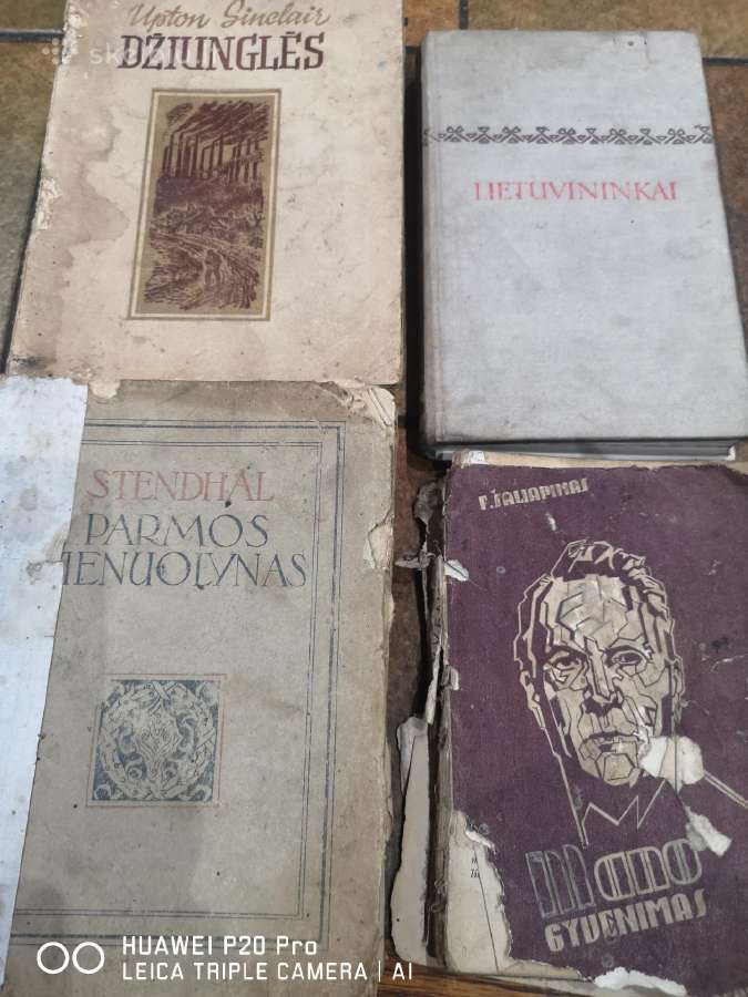 Senos knygos