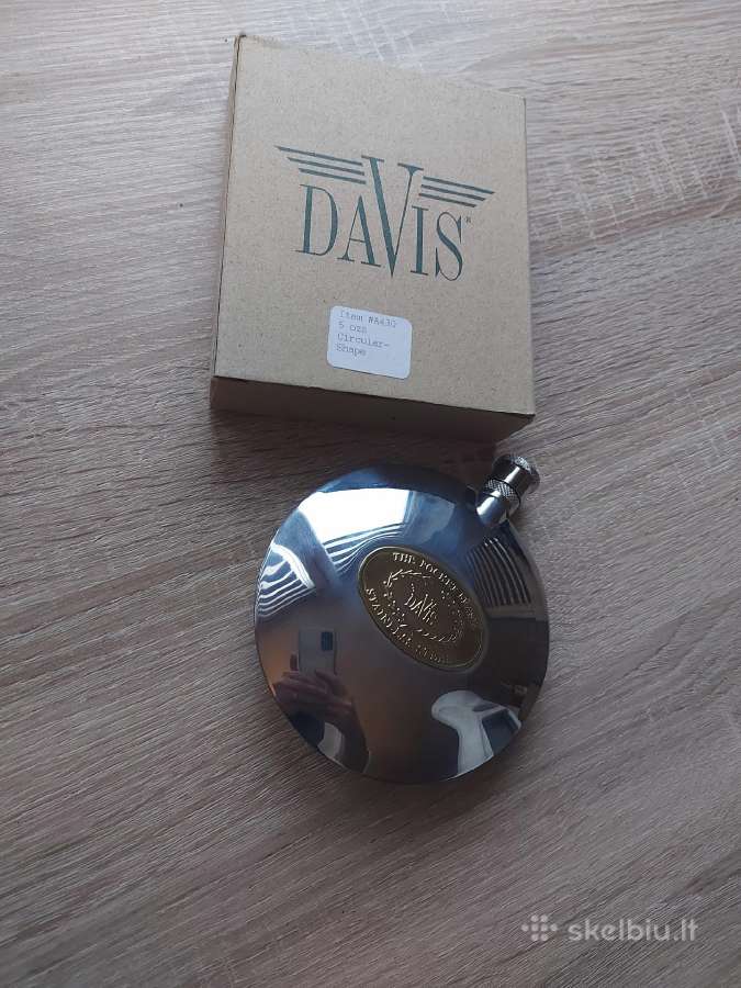 Vintažinė Davis gertuvė