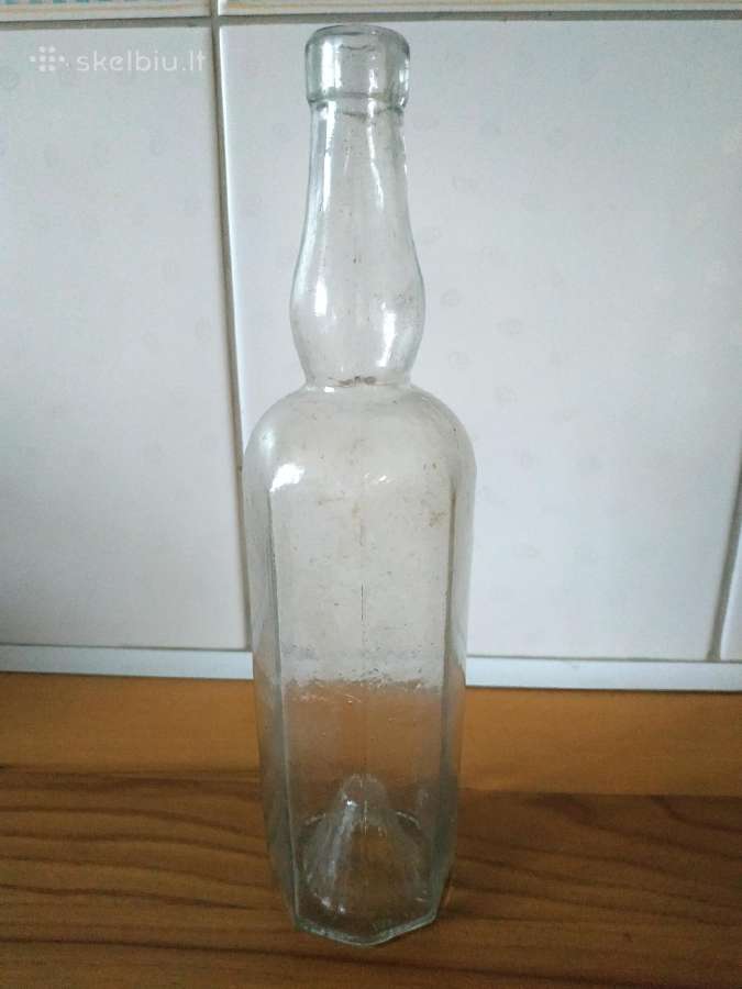 1891 m. carinis stiklinis buteliukas