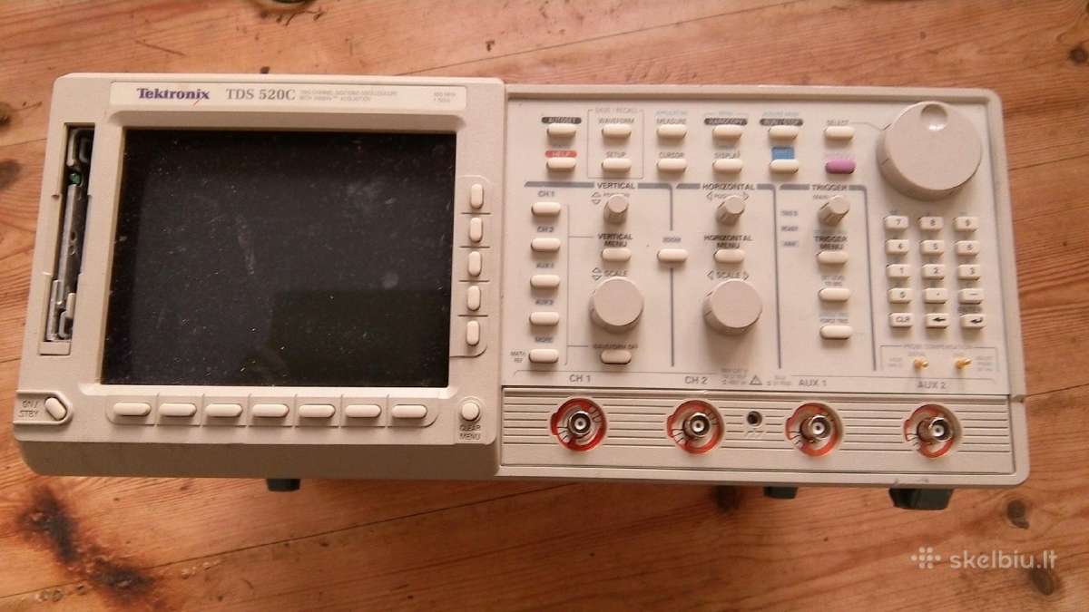 Tektronix Tds 520c osciloskopas