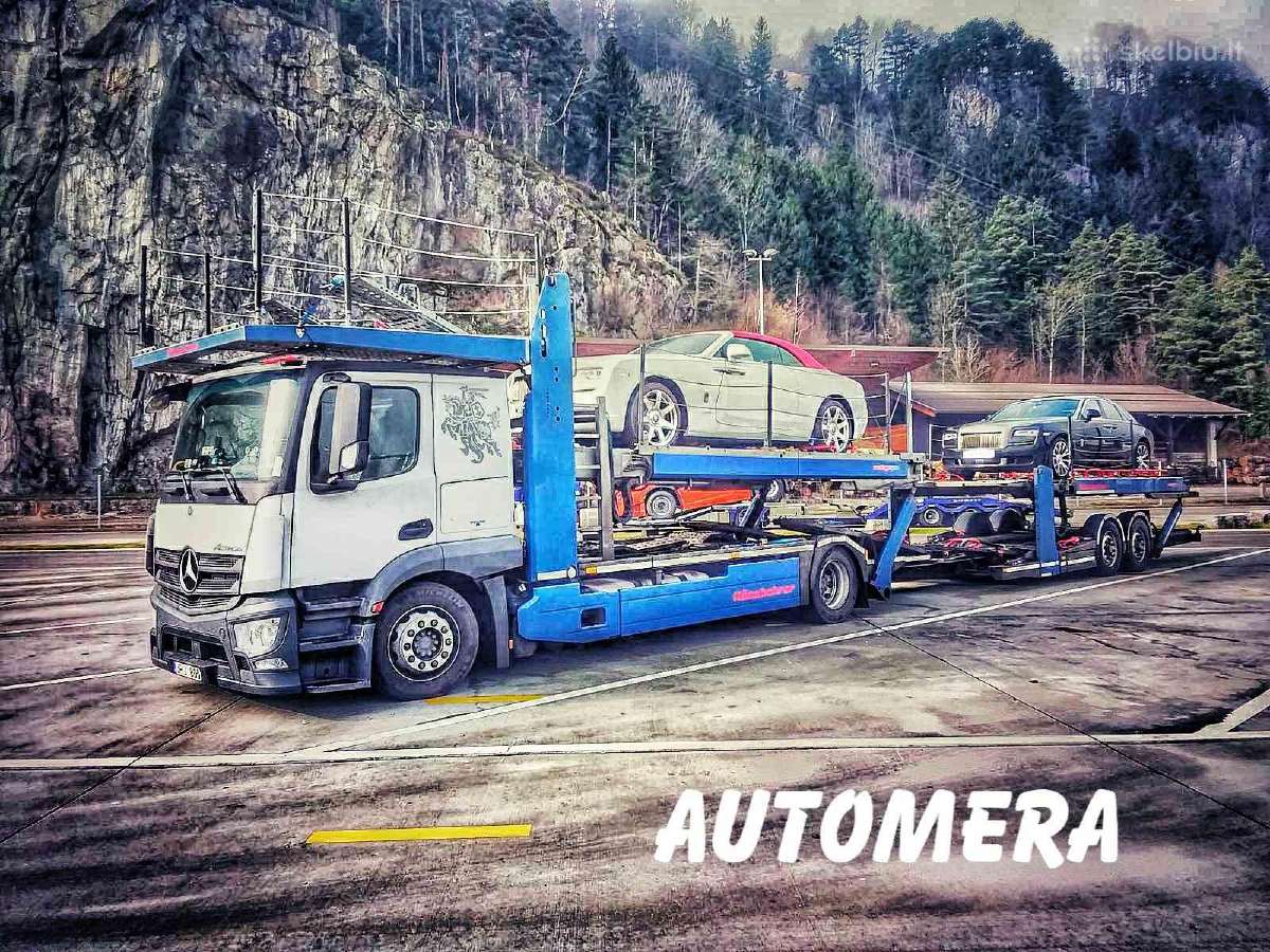 Ieškomi autovežio vairuotojai
