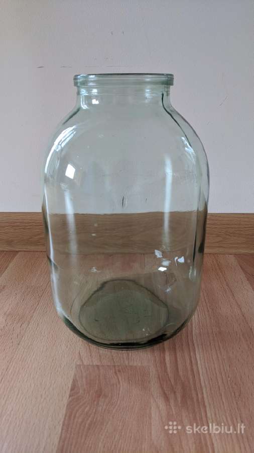 3 l stiklainiai