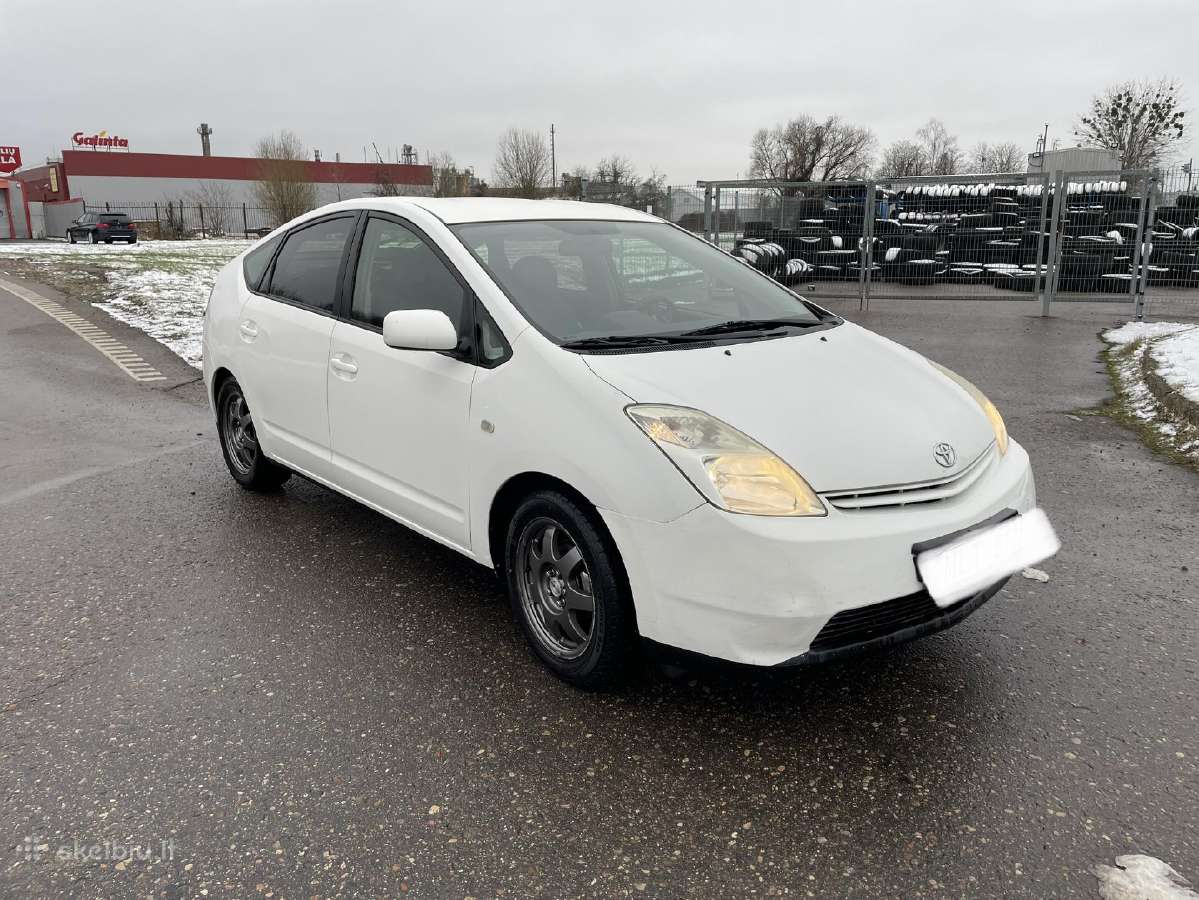 Toyota Prius nuoma/rent 105 eur/sav - nuotraukos Nr. 4