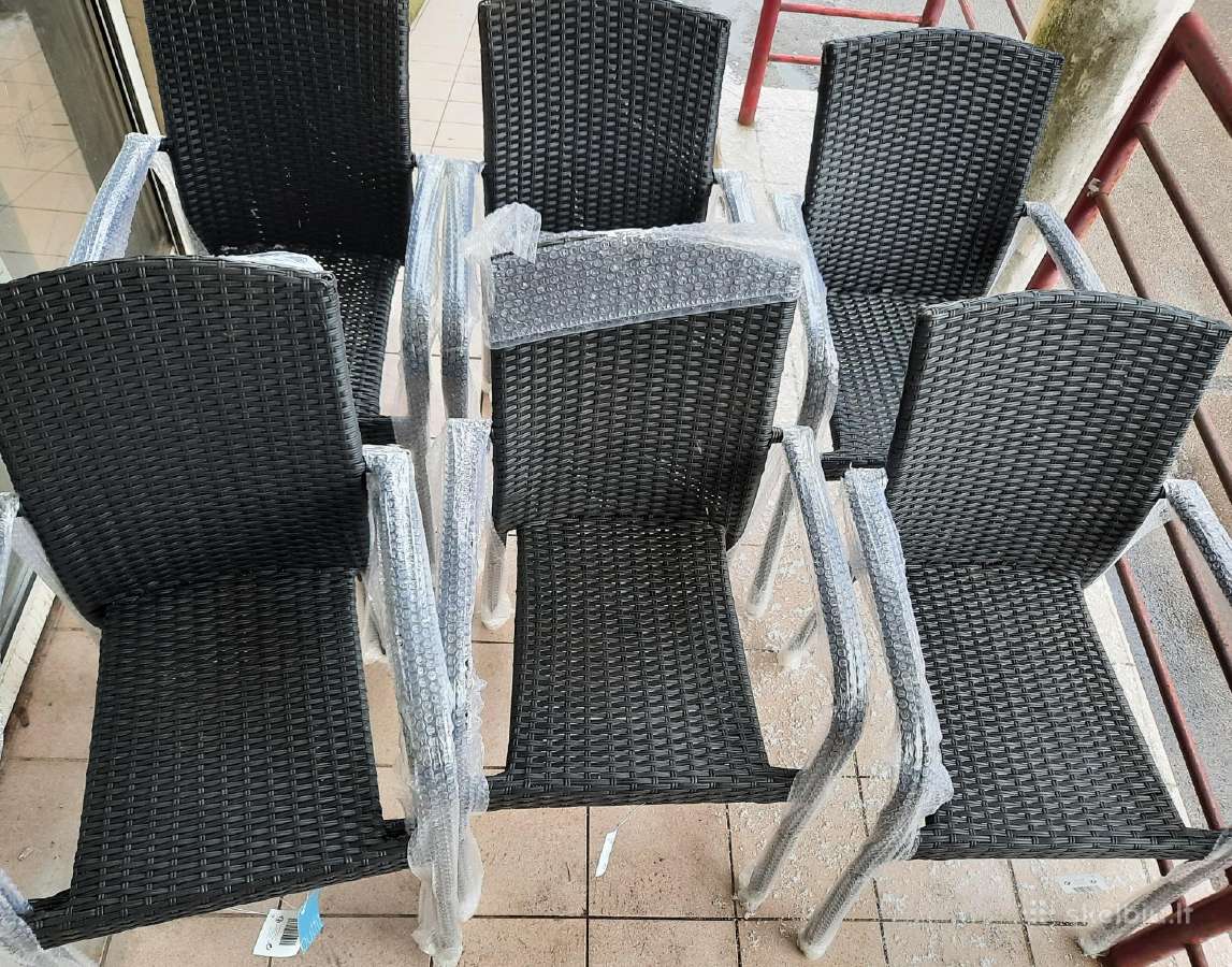 Lauko - vidaus kėdės