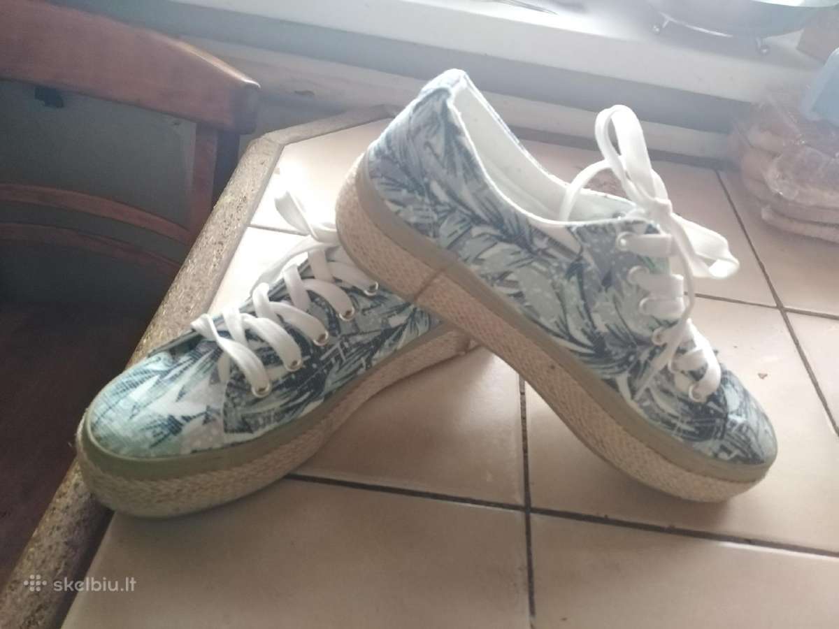 Sportiniai bateliai