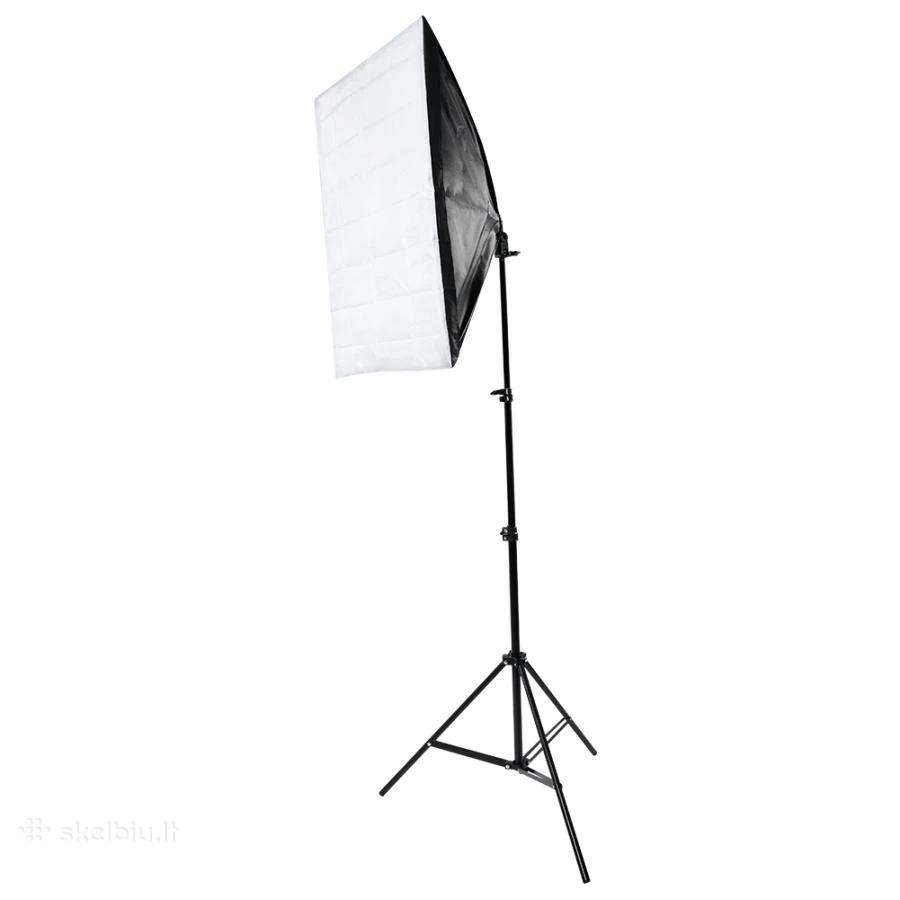 Pastovios šviesos softbox su 4 lemputėm ir stovu