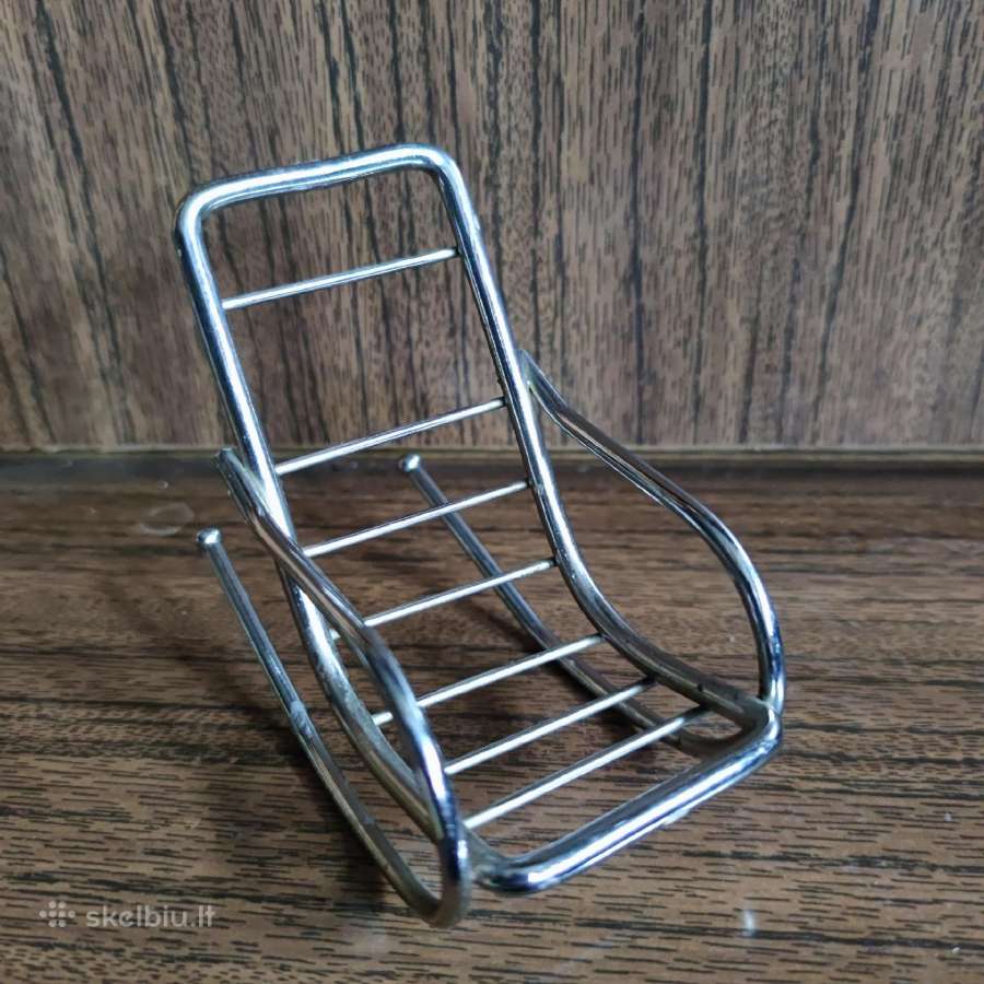 Pastatomas dėklas