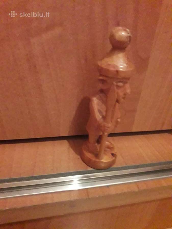 Antikvaras statulėlės medinės