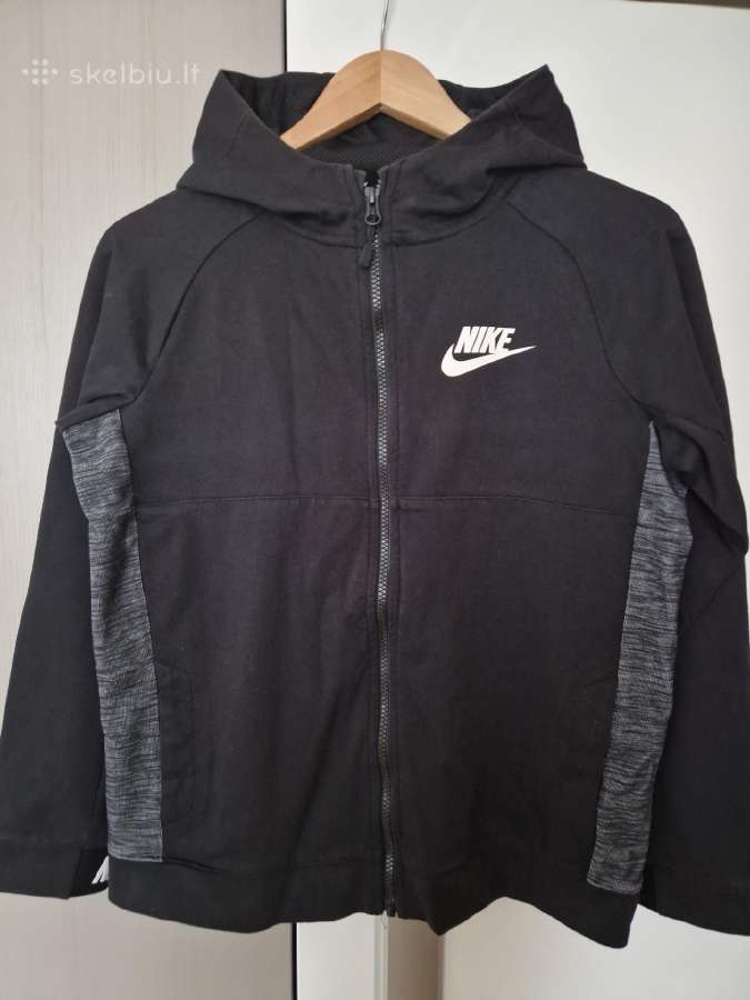 Nike džemperis 158 cm ūgio