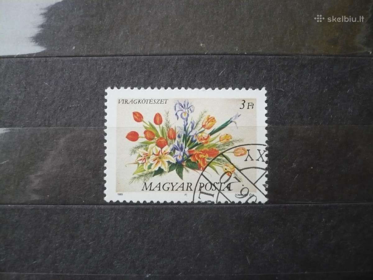 1989 m. gėlių kompozicijos