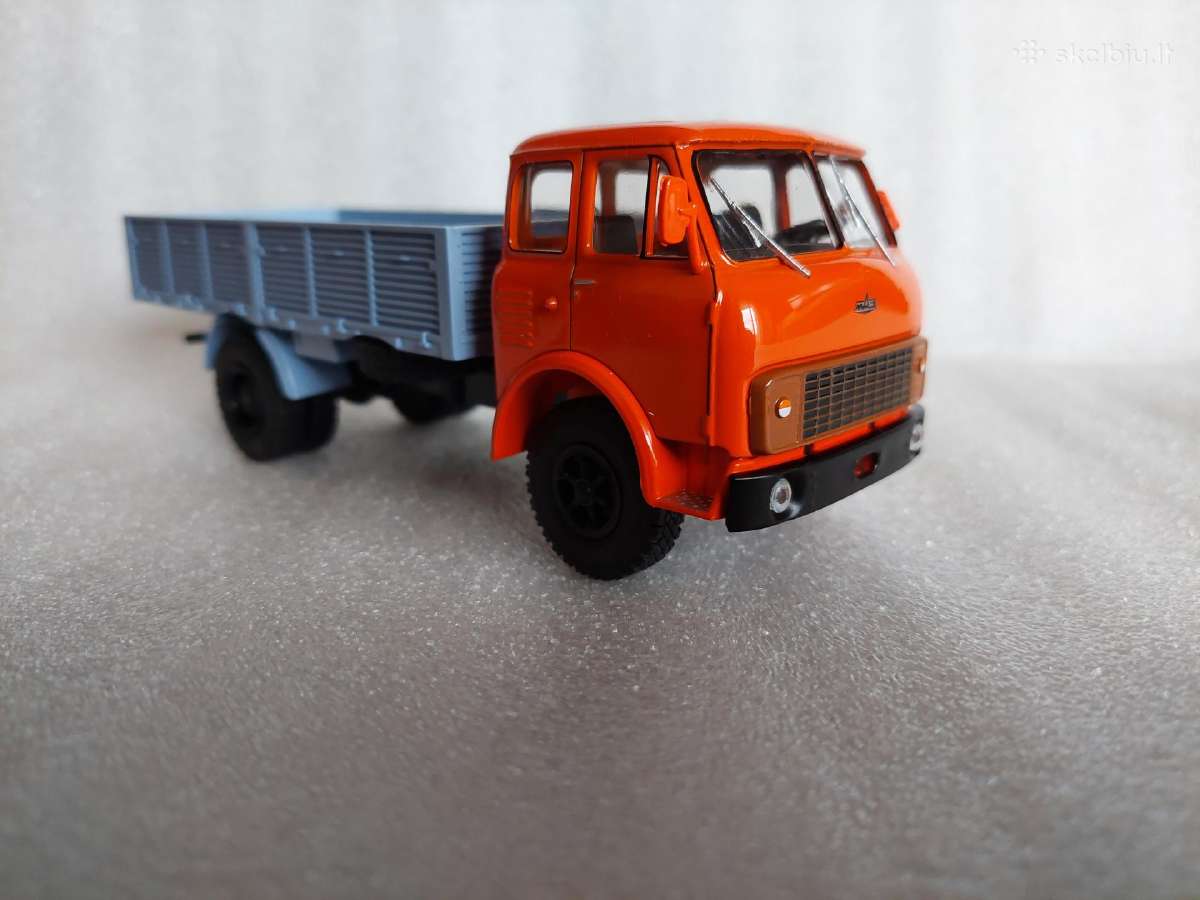 Legendarnyje gruzoviki 1:43