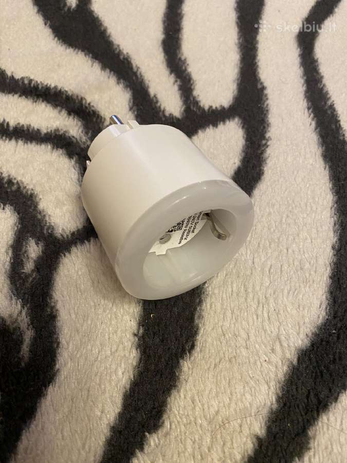 Tuya WiFi wall plug