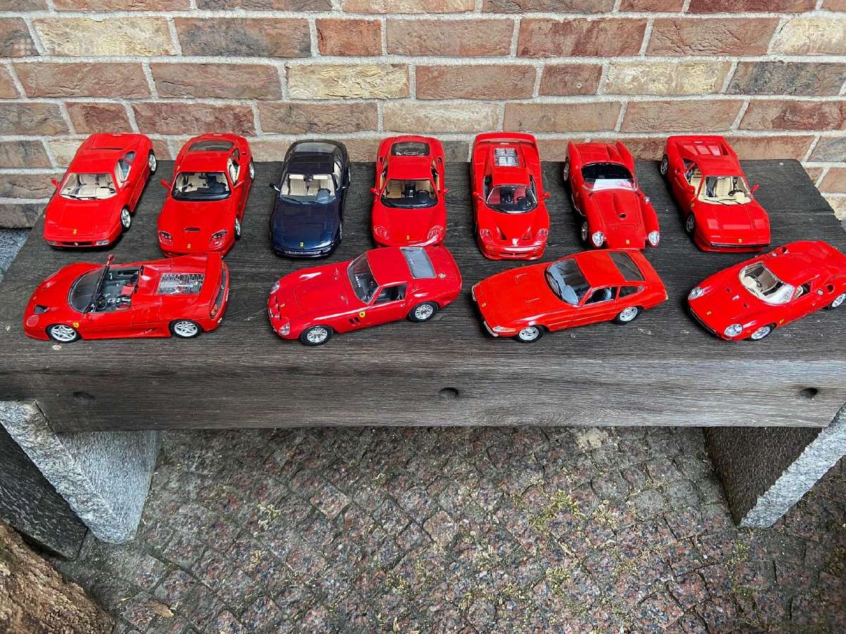 1:18 kolekcija ferrari atsidaro dalys metaliniai