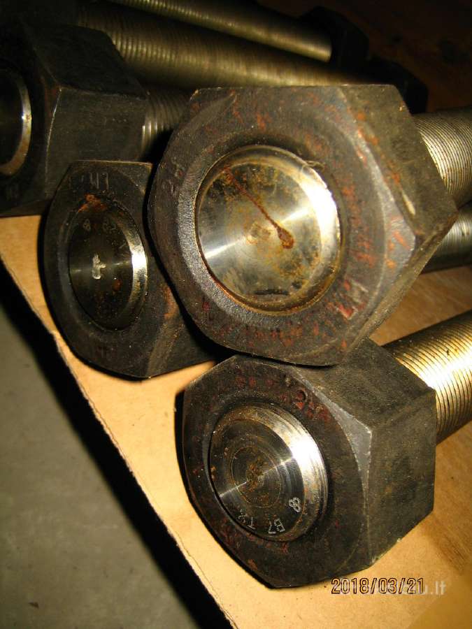 Astm A193 B7 smeigės komplekte dvi veržlės - nuotraukos Nr. 11