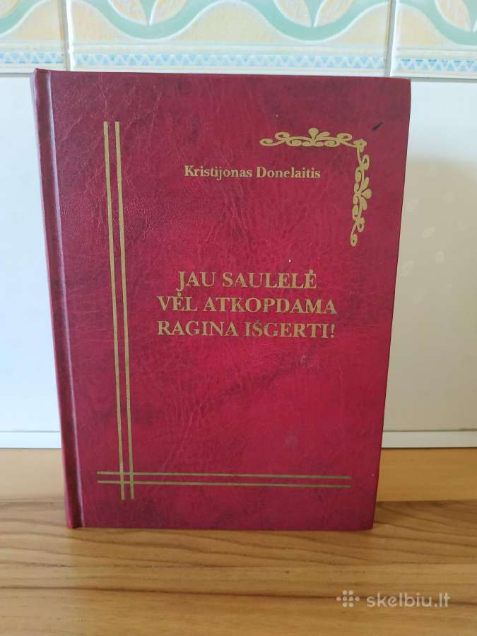 Medinė dėžutė -knyga