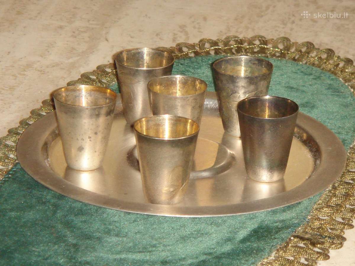Tarybiniu laiku taureles