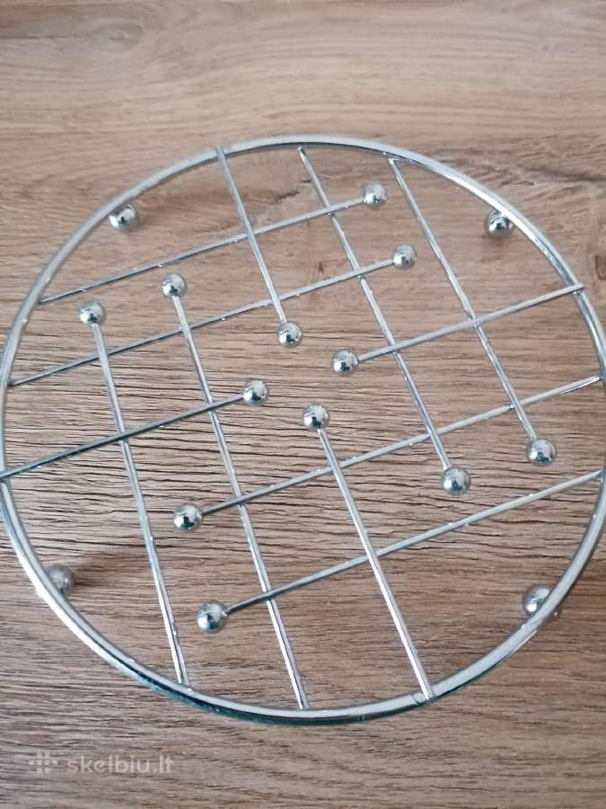 Metalinis padėklas