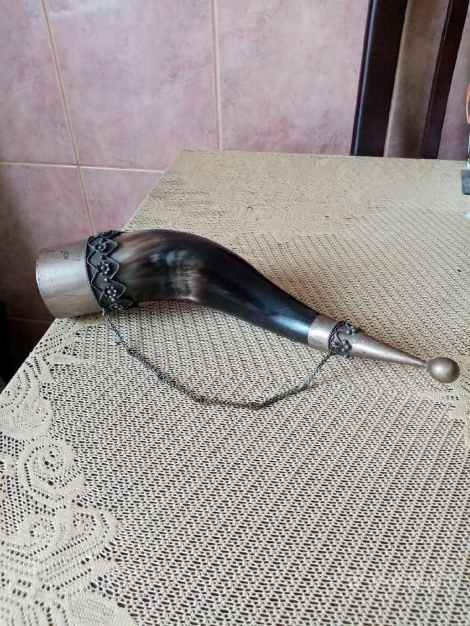 Ragas – Taurė Labai Gražiai Atrodo . zr. foto.