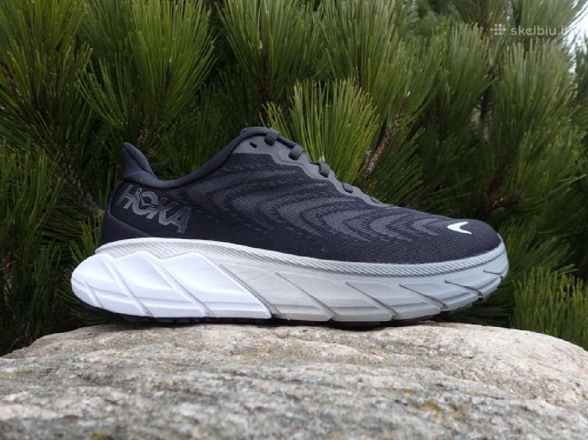 Hoka, Asics, Merrell, Puma, Adidas, Grisport. - nuotraukos Nr. 16