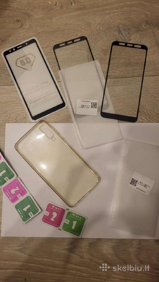 Samsung a7 2018 grudintas stiklas ir nugarėlė