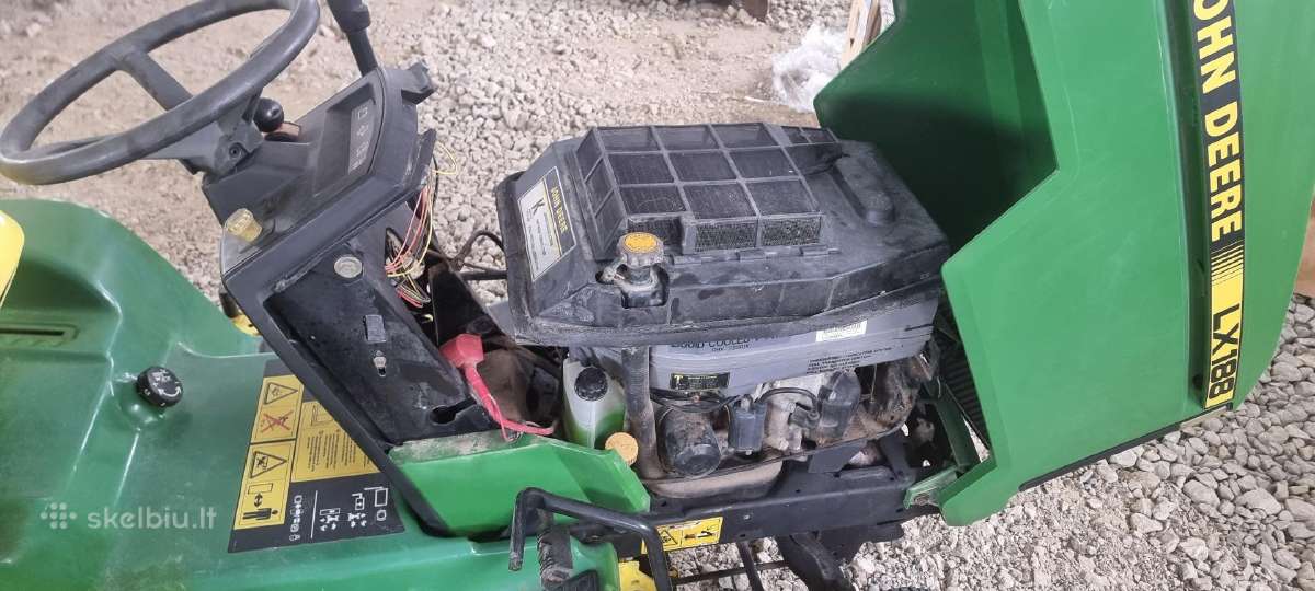 Parduodu John Deere Lx188 žoliapjovę-traktoriuką - nuotraukos Nr. 5
