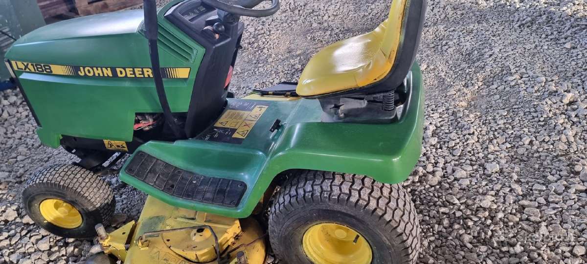 Parduodu John Deere Lx188 žoliapjovę-traktoriuką - nuotraukos Nr. 2
