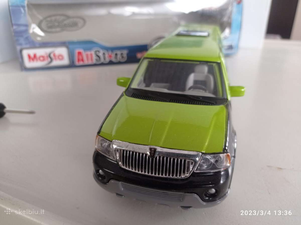 Lincoln Navigator limo 1:24 - nuotraukos Nr. 3
