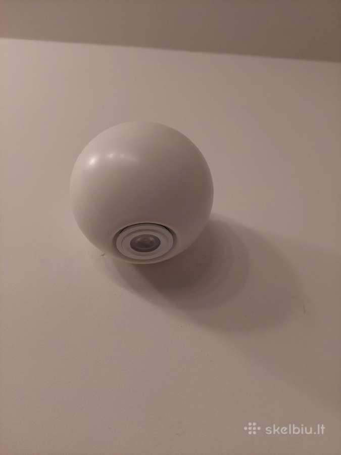 Linea Light sieninis šviestuvas - nuotraukos Nr. 2